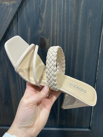 Nude Heel